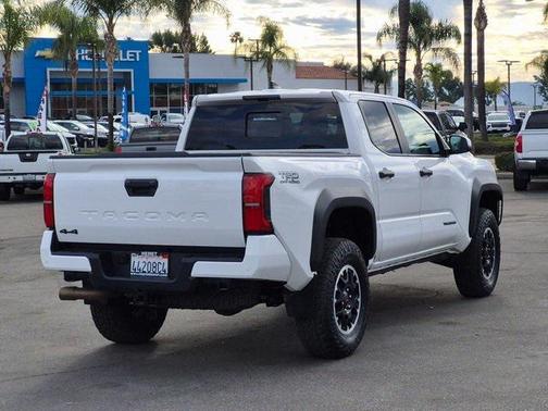 2024 Toyota Tacoma TRD Off Road