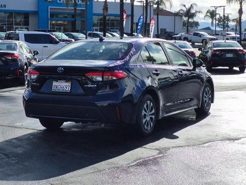 2020 Toyota Corolla Hybrid LE