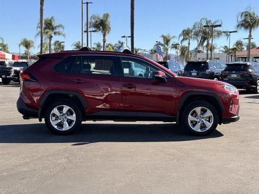 2021 Toyota RAV4 Hybrid XLE Premium