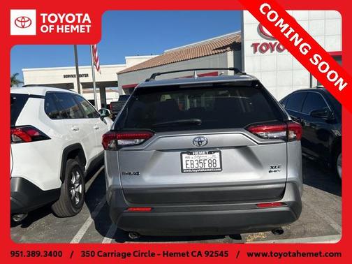 2025 Toyota RAV4 Hybrid XLE Premium