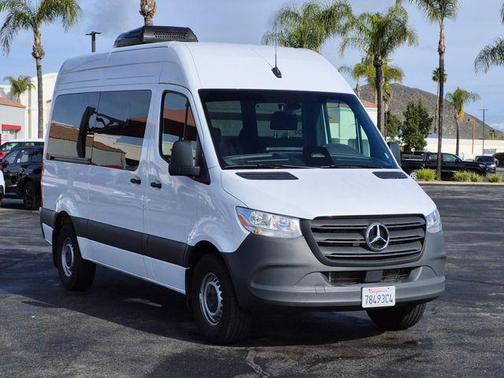 2025 Mercedes-Benz Sprinter 2500 Standard Roof