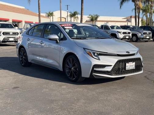 2025 Toyota Corolla SE