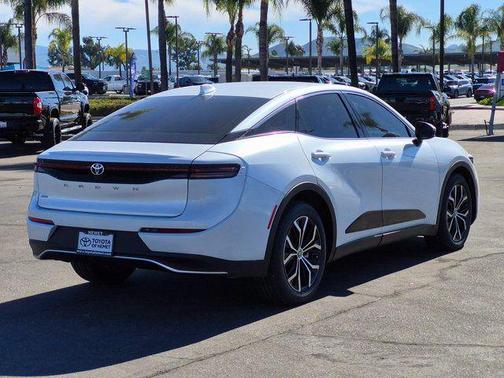 2023 Toyota Crown XLE