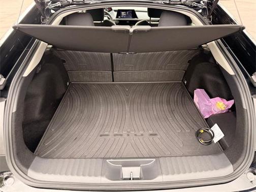 2024 Toyota Prius Prime SE