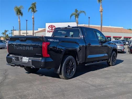 2026 Toyota Tundra Hybrid Platinum