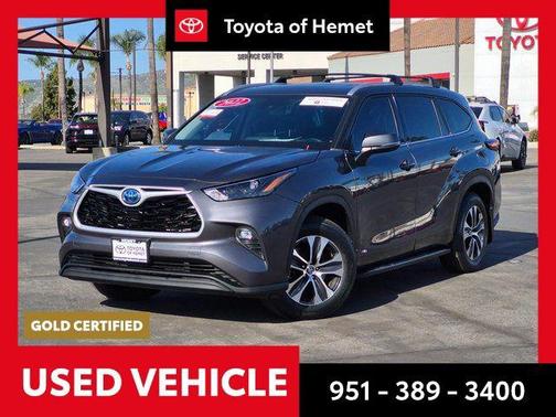 2022 Toyota Highlander Hybrid XLE