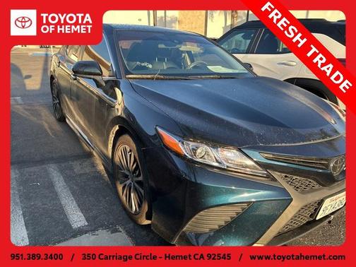 2020 Toyota Camry SE