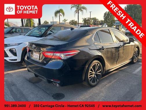 2020 Toyota Camry SE