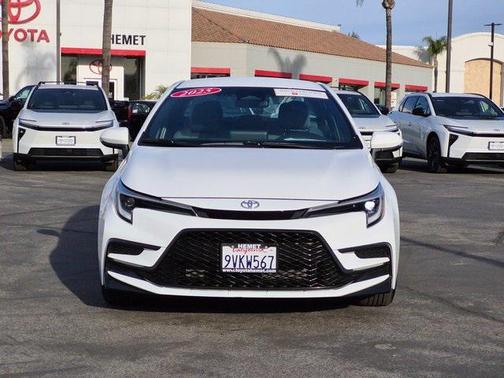 2025 Toyota Corolla SE