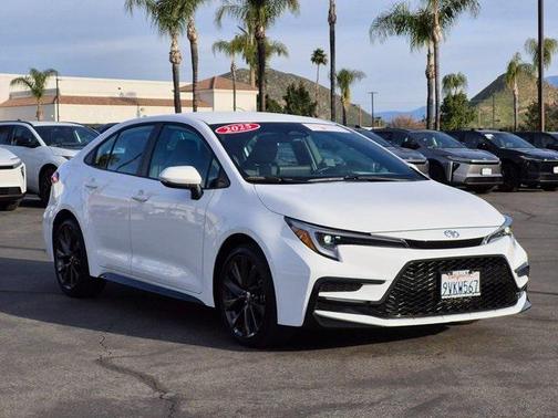 2025 Toyota Corolla SE