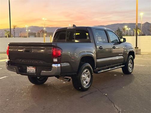 2020 Toyota Tacoma SR5