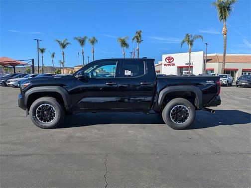 2025 Toyota Tacoma TRD Off Road