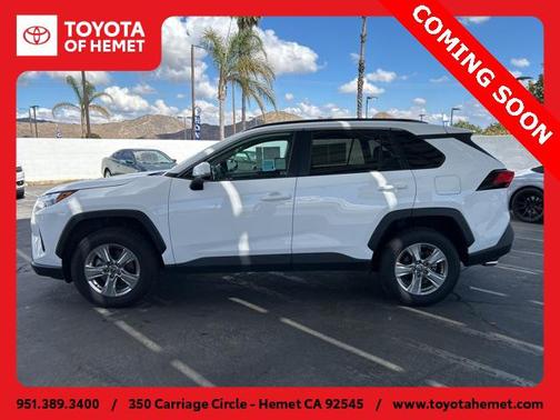 2024 Toyota RAV4 XLE