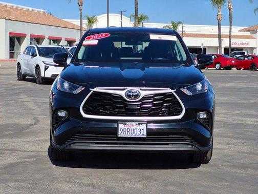 2025 Toyota Highlander LE