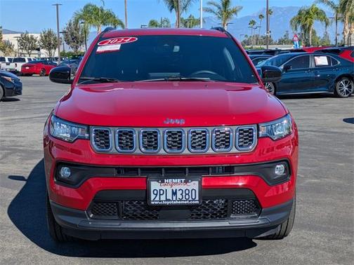 2024 Jeep Compass Latitude Lux