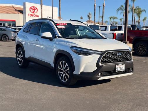 2023 Toyota Corolla Cross XLE