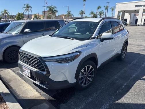 2023 Toyota Corolla Cross XLE