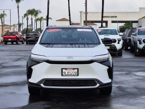 2024 Toyota bZ4X Limited