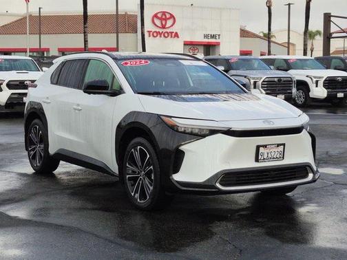 2024 Toyota bZ4X Limited