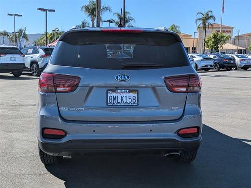 2020 Kia Sorento LX