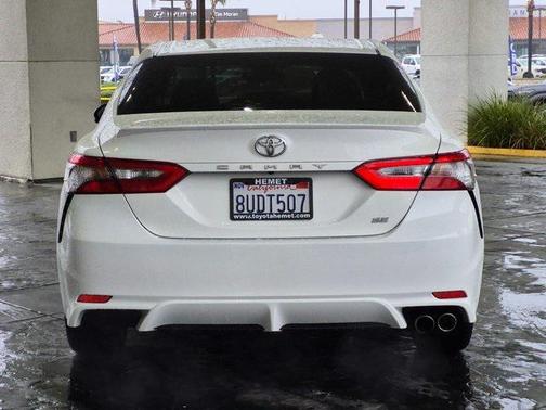 2018 Toyota Camry SE