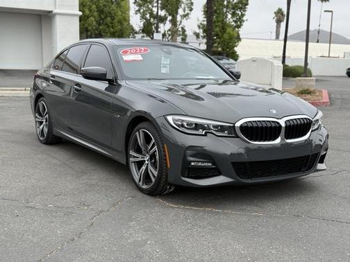 2022 BMW 330e iPerformance