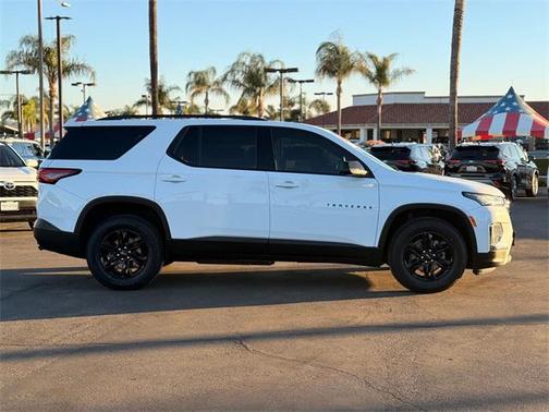2022 Chevrolet Traverse LS