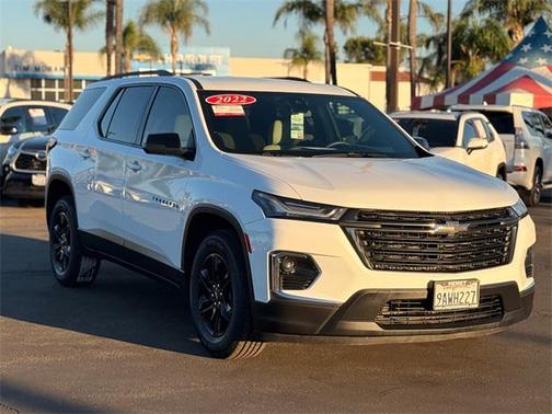 2022 Chevrolet Traverse LS