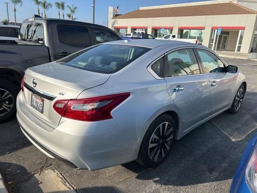 2018 Nissan Altima 2.5 SV