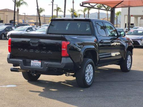 2025 Toyota Tacoma SR