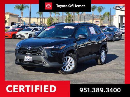 2026 Toyota Corolla Cross LE