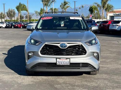 2023 Toyota Highlander Hybrid XLE