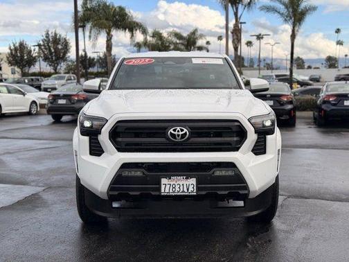 2025 Toyota Tacoma SR5
