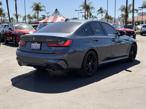 2019 BMW 330 330i
