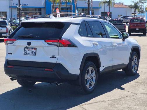 2024 Toyota RAV4 Hybrid LE