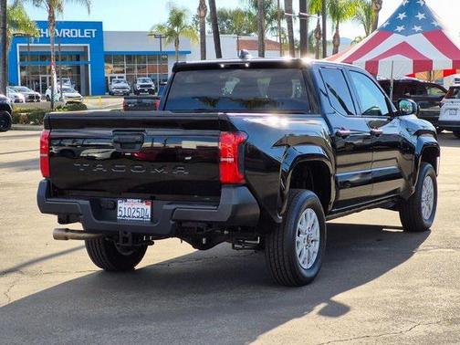 2025 Toyota Tacoma SR