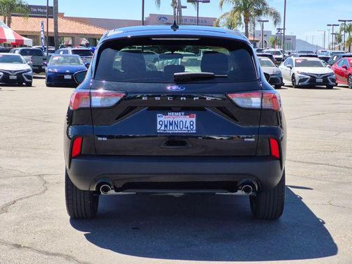 Agate Black Metallic 2021 Ford Escape SE