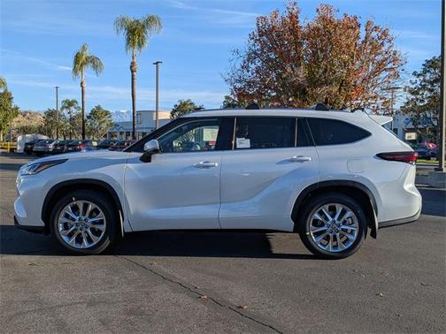 2026 Toyota Highlander Limited