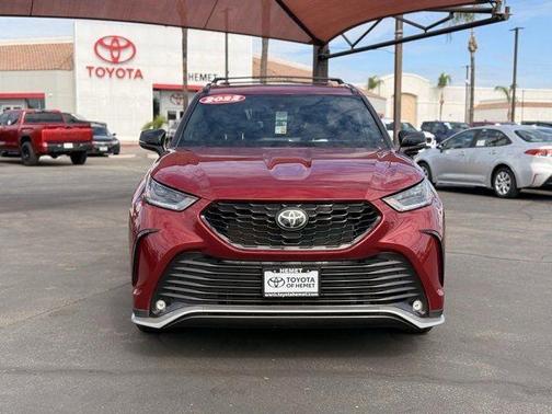 2022 Toyota Highlander XSE
