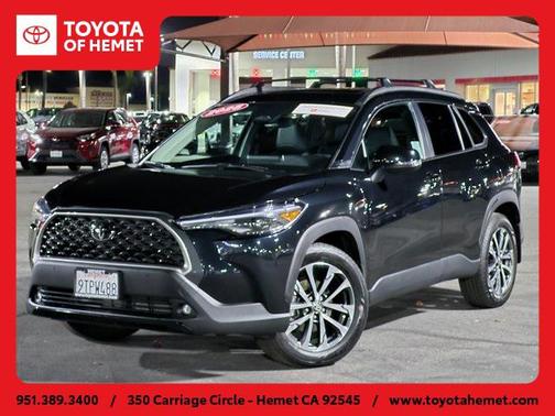 2025 Toyota Corolla Cross XLE