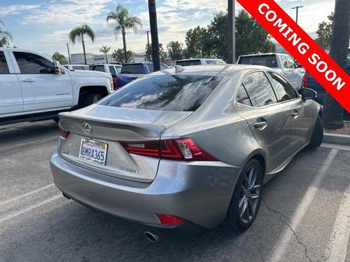 2016 Lexus IS 200t 200t