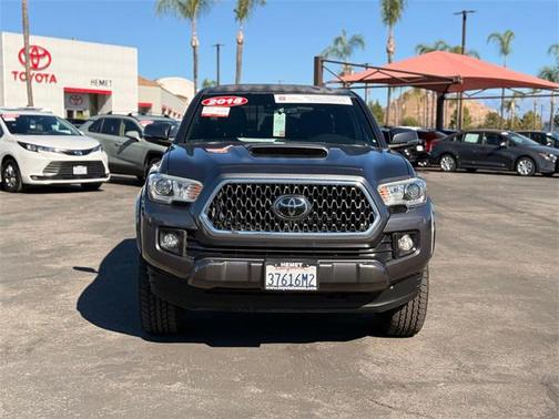 2018 Toyota Tacoma TRD Sport