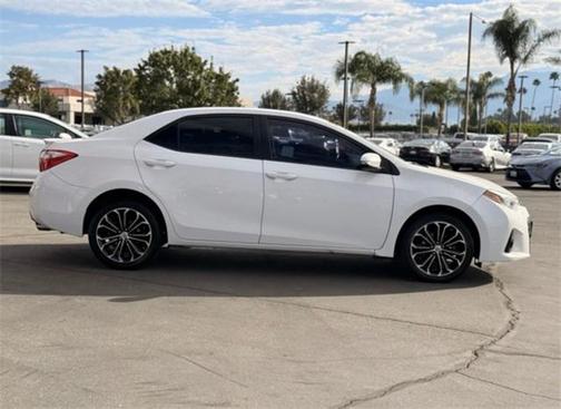 2015 Toyota Corolla S Plus