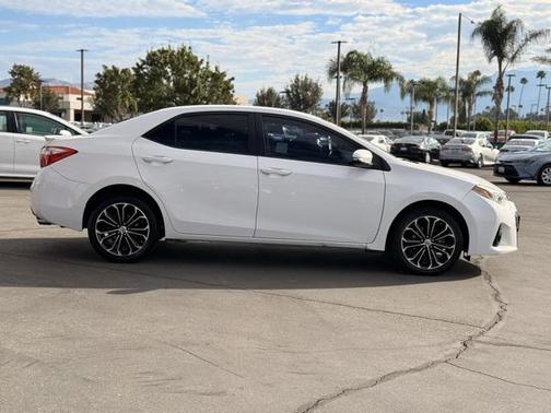 2015 Toyota Corolla S Plus