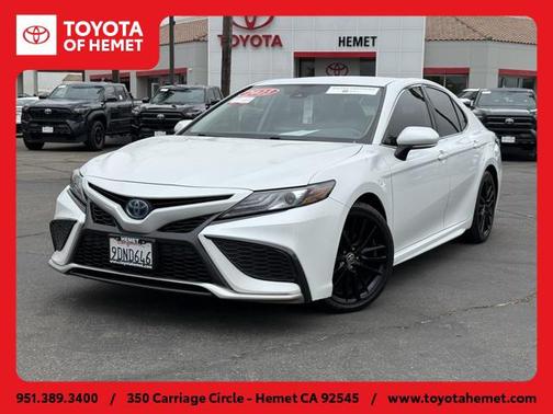 2023 Toyota Camry Hybrid SE