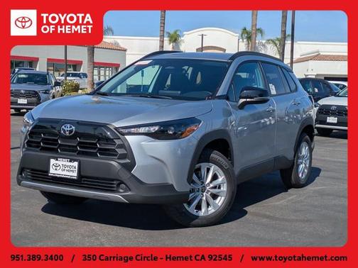 2026 Toyota Corolla Cross LE