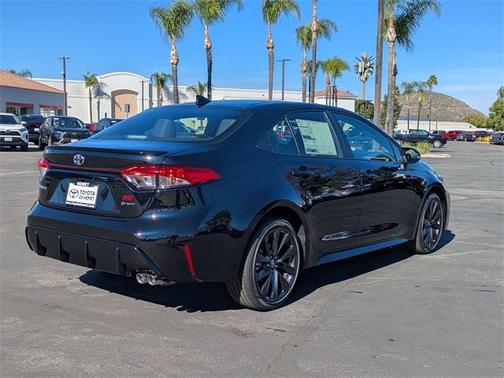 2026 Toyota Corolla Hybrid SE