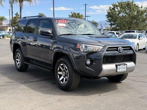 2024 Toyota 4Runner TRD Off Road