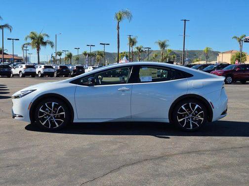 2026 Toyota Prius Plug-In Hybrid XSE