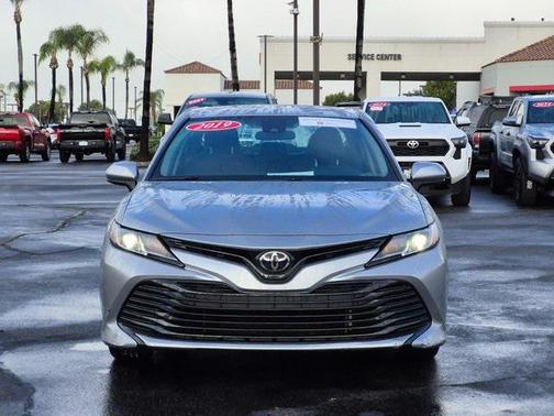 2019 Toyota Camry LE